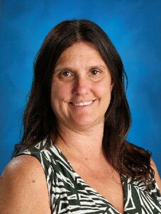 Photo of Jeannine Stepaniuk